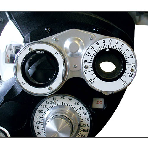 Marco RT-700 Illuminated Manual Refractor, view 8